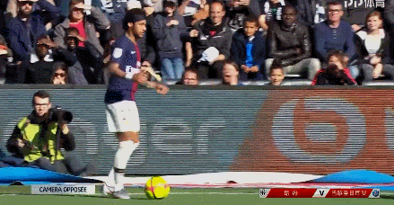 戴维：我一直在努力适应新国家和意甲，进球是我来尤文的目的（戴维：全力融入新国家与意甲，进球是我加盟尤文的首要目标）