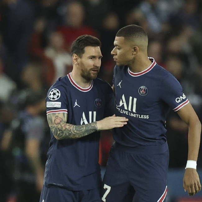 NBA季后赛首轮对阵预测（NBA季后赛首轮对决前瞻）