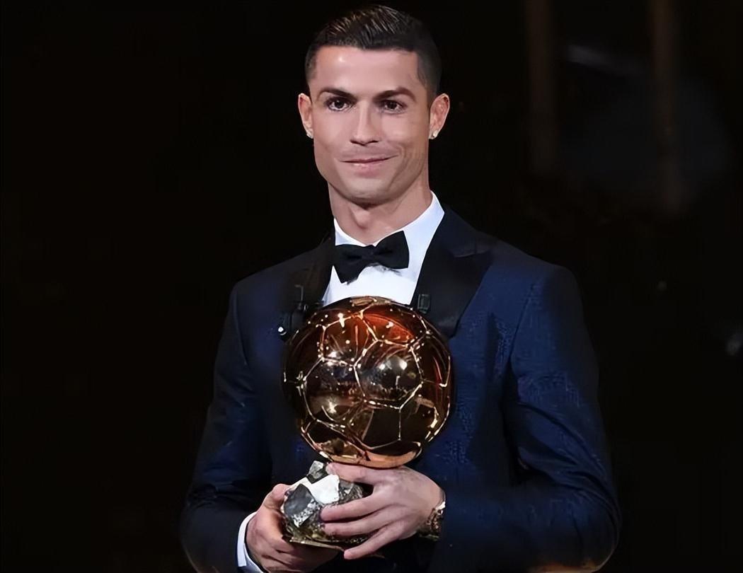 今日亚泰降级，而昨日以亚泰梯队为班底的泰州队夺得苏超冠军（冰火两重天：亚泰今遭降级，昨由其梯队班底的泰州队问鼎苏超）